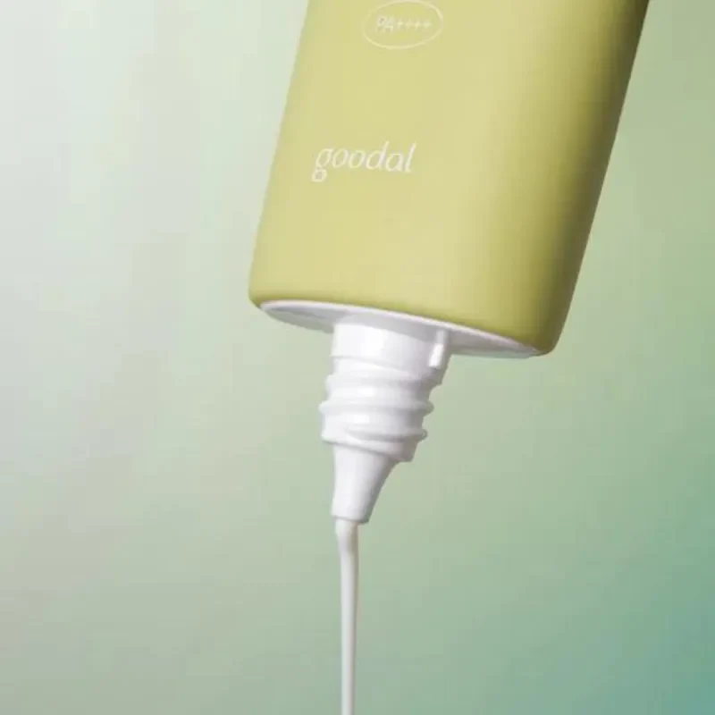 Heartleaf Calming Moisture Sun Cream - Image 3